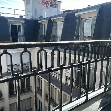 Au Pieds De Montmartre - Metro L2, L4, L12 Apartment Paris